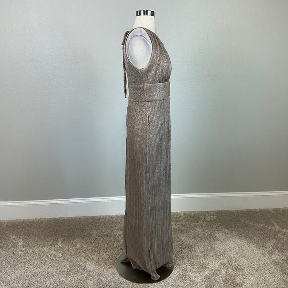 R&M Richards Sparkly Halter Long Column Evening Gown Gold Size 6 Formal Dress - Picture 6 of 12